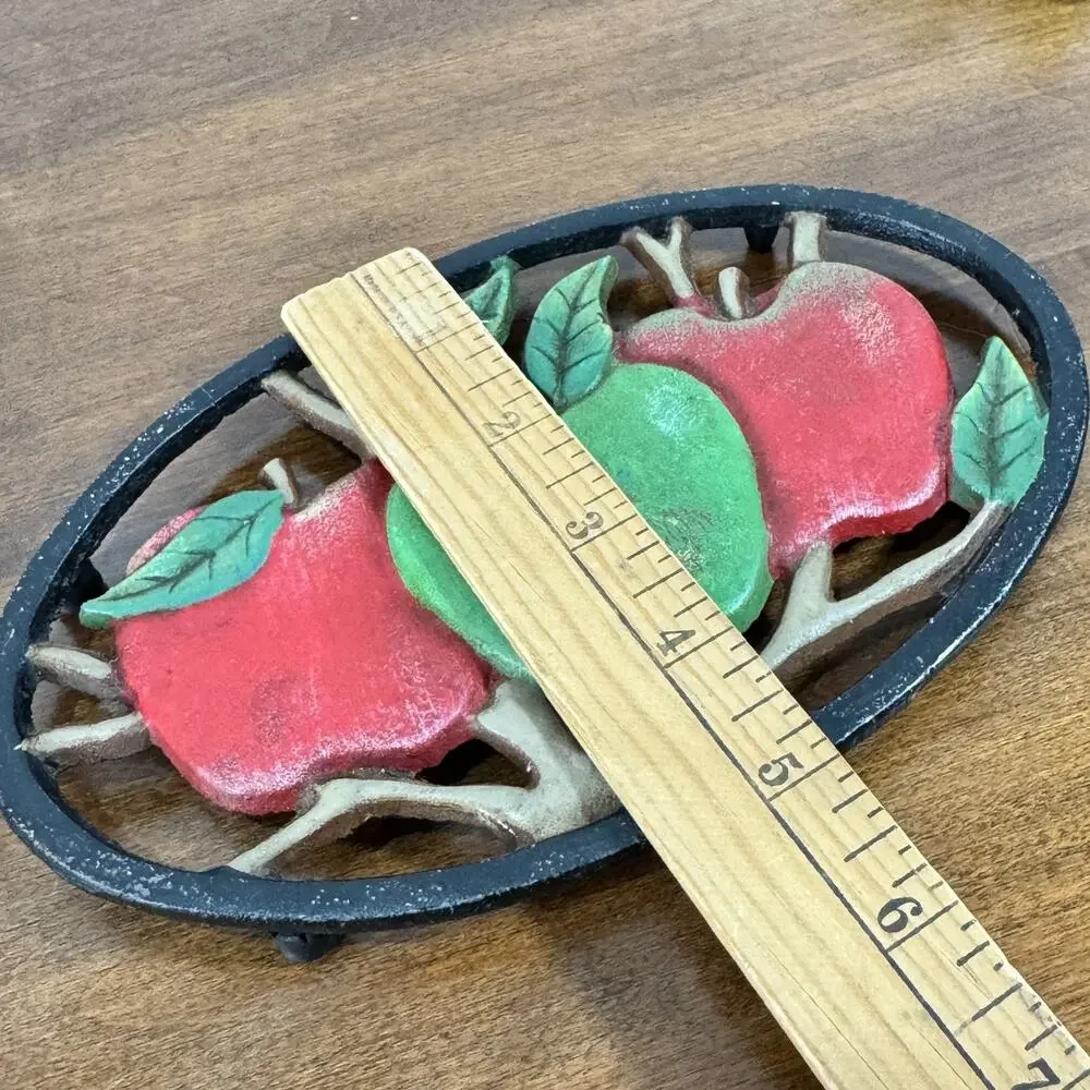 Vintage Cast Iron Apple Trivet Kitchen Decor Country Farmhouse Fall Autumn 2001